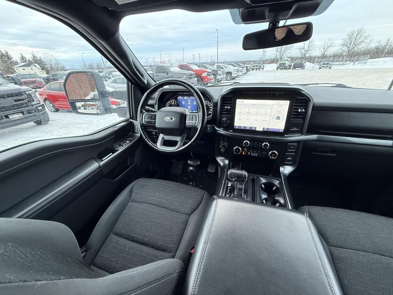 2022 Ford F-150 XLT 4WD SuperCrew 6.5' Box Photo