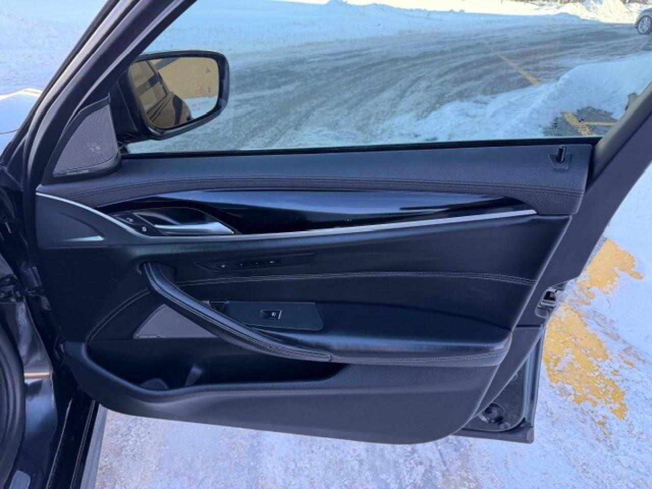 2018 BMW 5 Series M550i xDrive Massage Seat 360 Cam Heads Up Photo