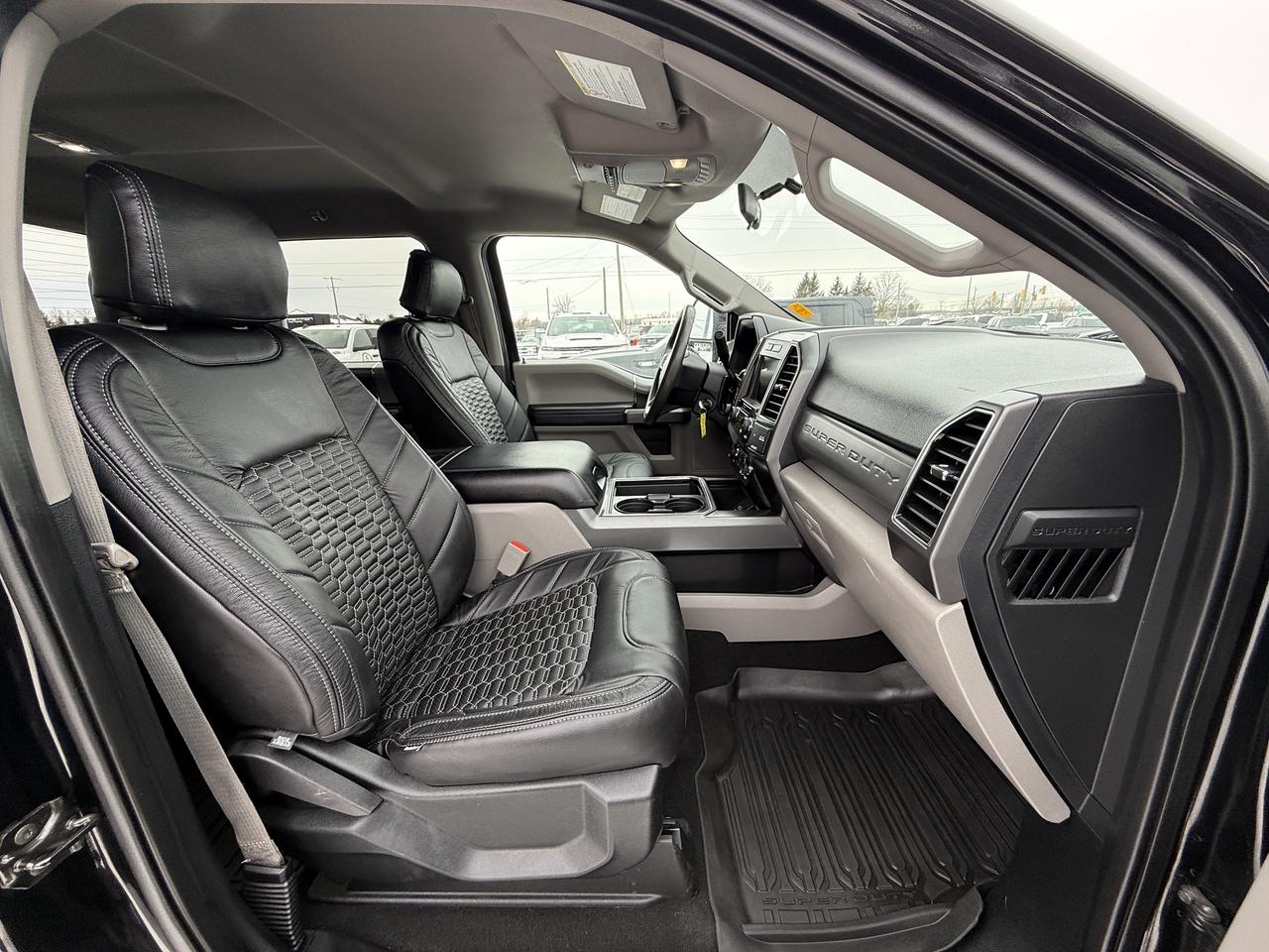 2019 Ford F-250 XLT BDS LIFT/WHEEL/TIRE/LEATHER PKG!! Photo