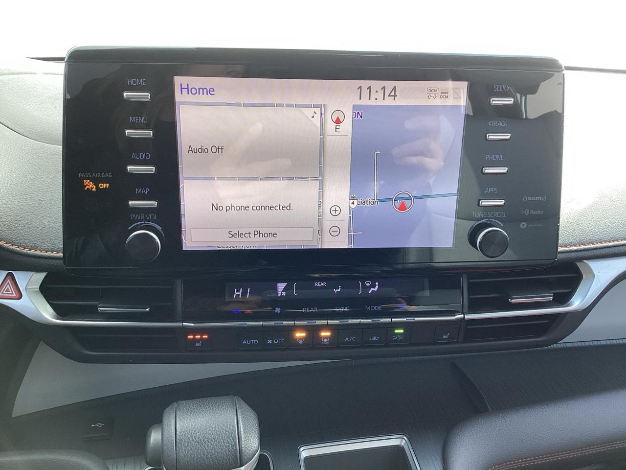 2021 Toyota Sienna XSE 7-Passenger AWD Photo