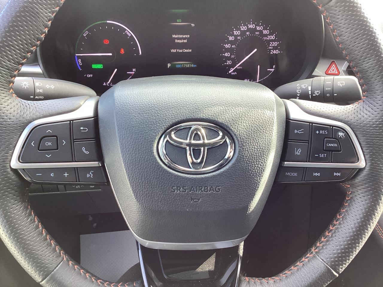 2021 Toyota Sienna XSE 7-Passenger AWD Photo