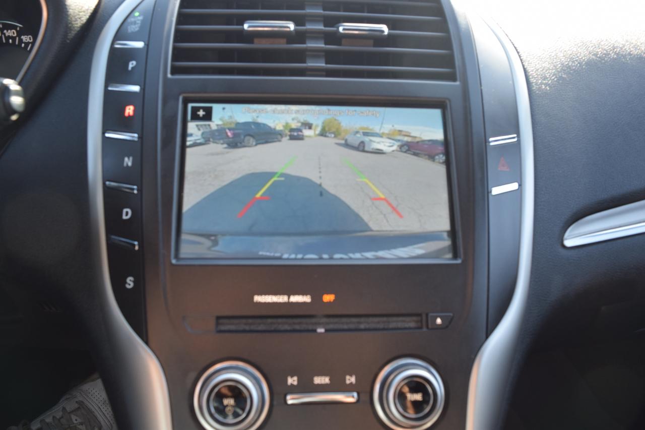 2016 Lincoln MKC Select AWD Navi Panoramic Sunroof Photo