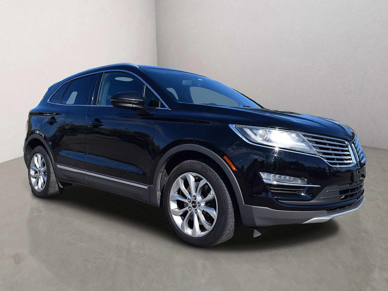 2016 Lincoln MKC Select AWD Navi Panoramic Sunroof Photo