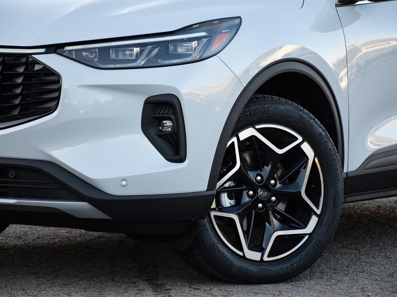 2026 Ford Escape Platinum AWD Photo