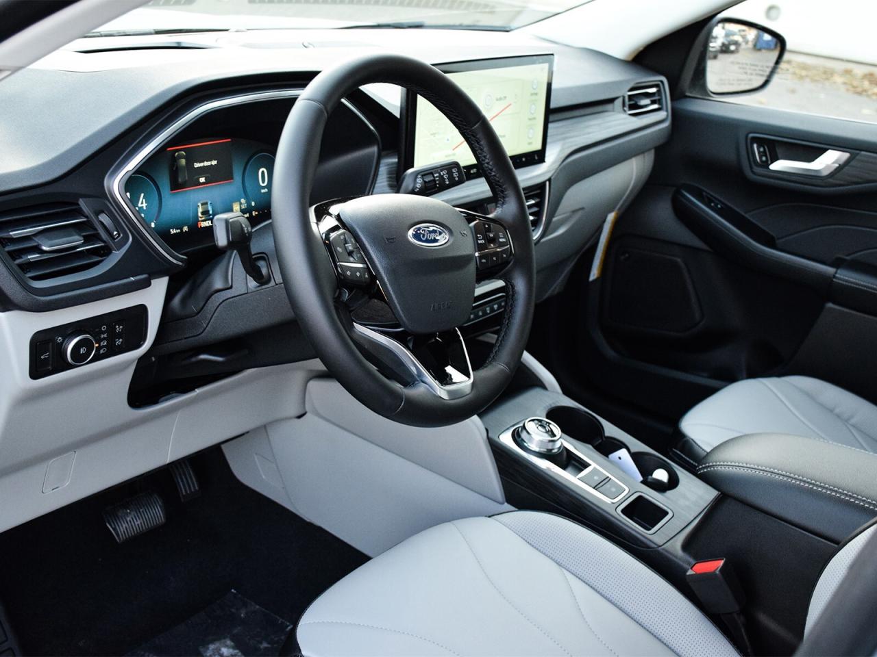 2026 Ford Escape Platinum AWD Photo