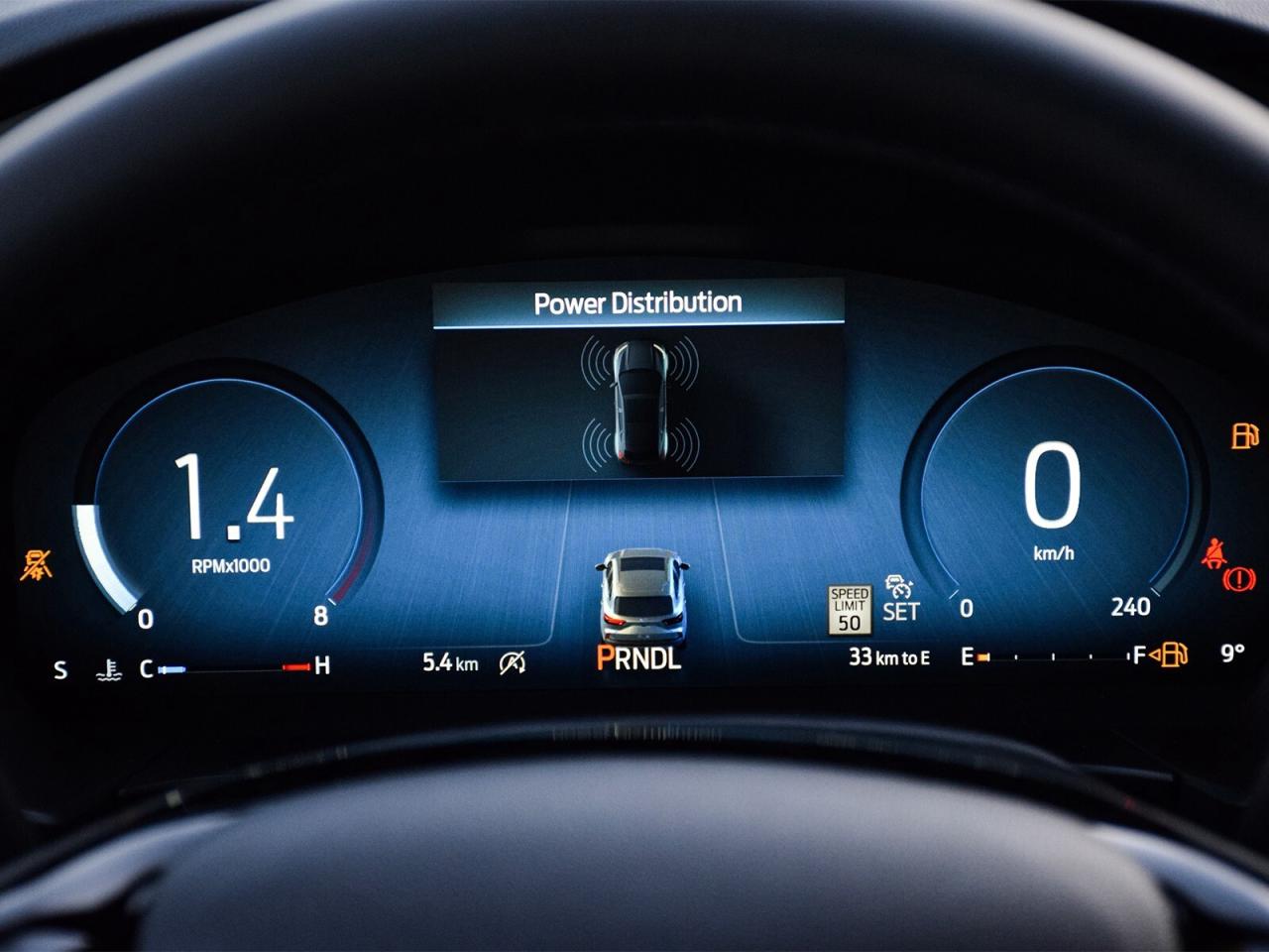 2026 Ford Escape Platinum AWD Photo