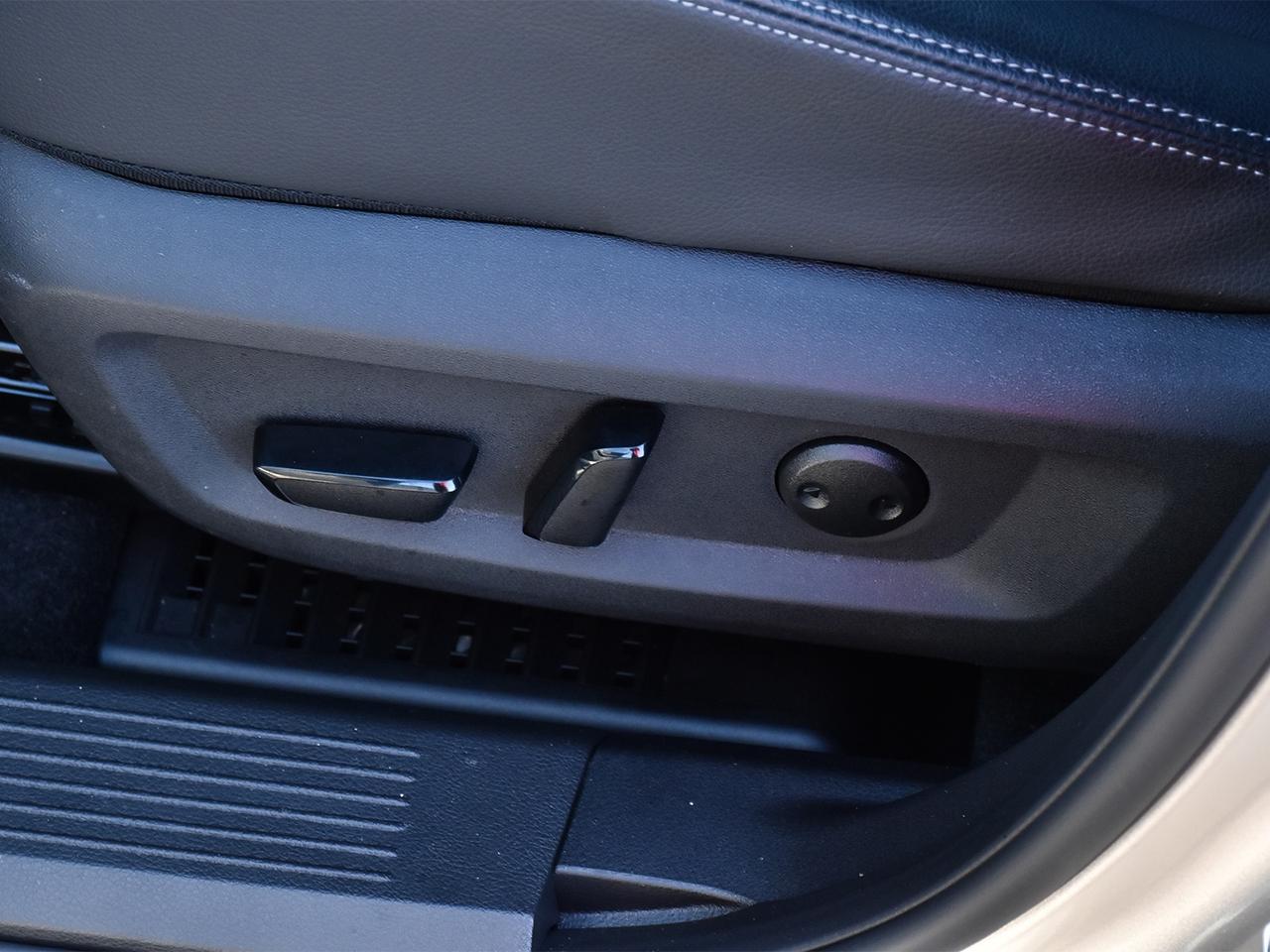 2025 Nissan Rogue SL  - Leather Seats -  Navigation Photo