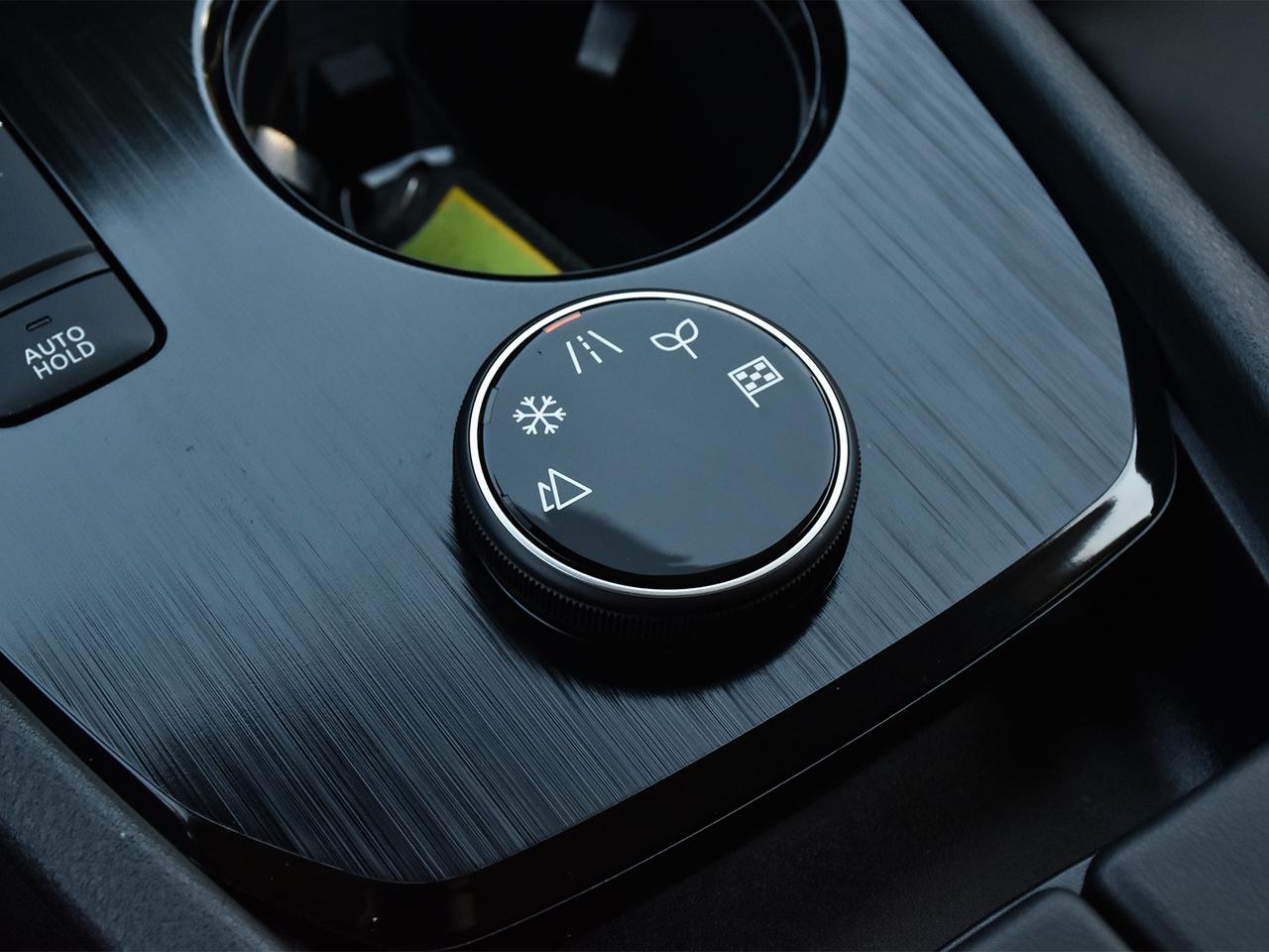 2025 Nissan Rogue SL  - Leather Seats -  Navigation Photo