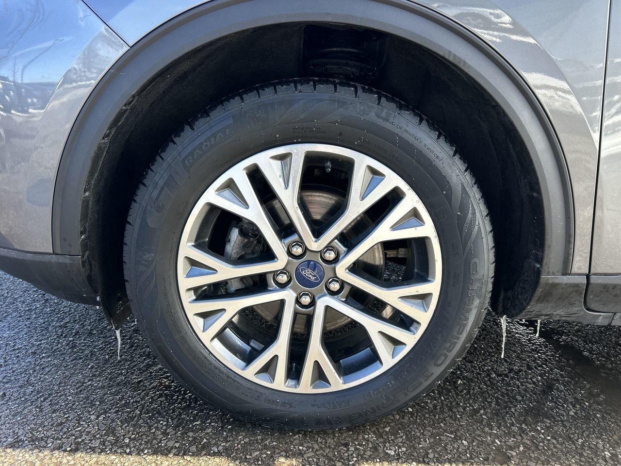 2021 Ford Escape SEL   Powerful 2.0L Turbo, Premium Comfort ONE OWN Photo