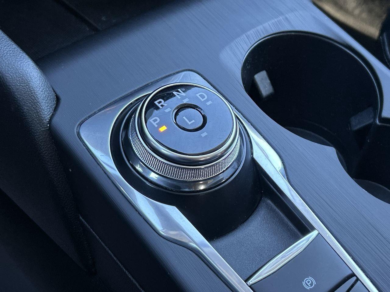 2021 Ford Escape SEL   Powerful 2.0L Turbo, Premium Comfort ONE OWN Photo