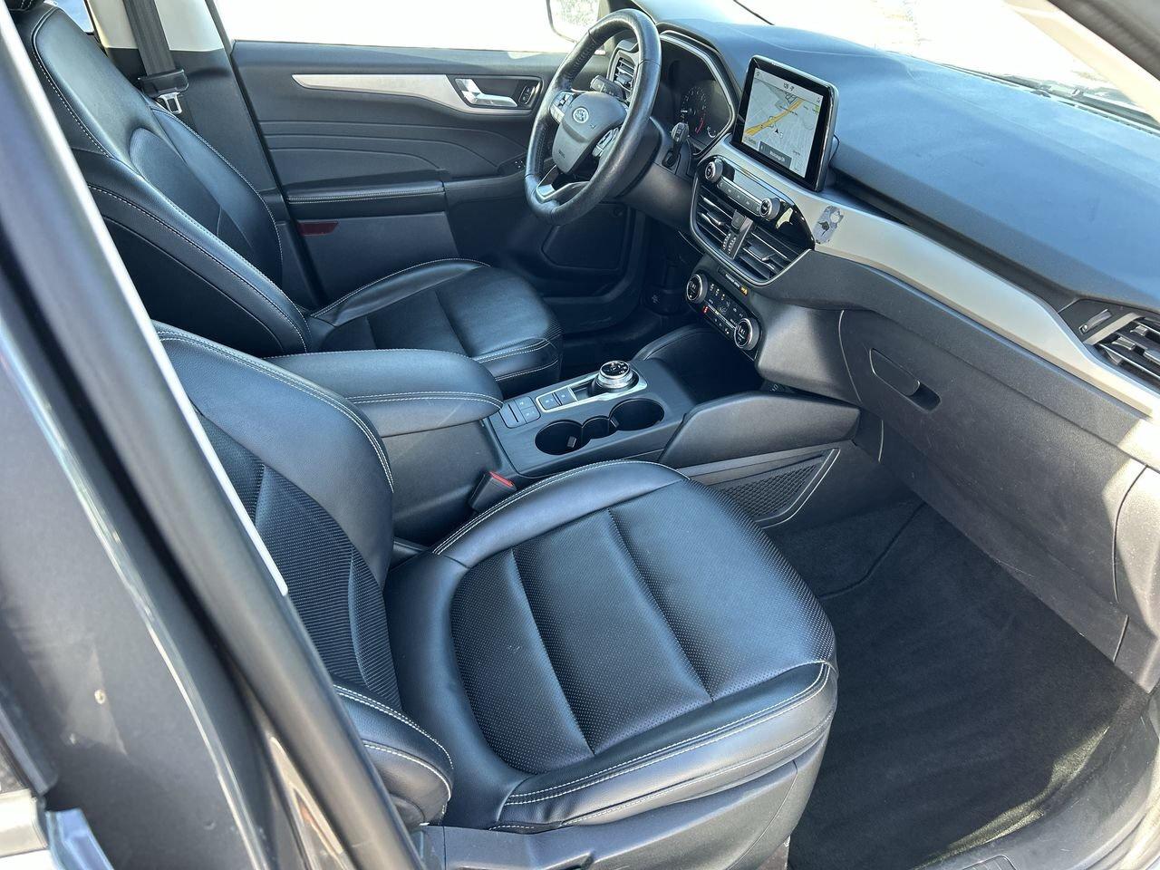 2021 Ford Escape SEL   Powerful 2.0L Turbo, Premium Comfort ONE OWN Photo