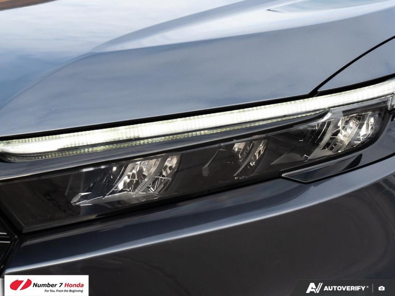 2024 Honda CR-V Hybrid Touring *EXTENDED FACTORY WARRANTY* Photo