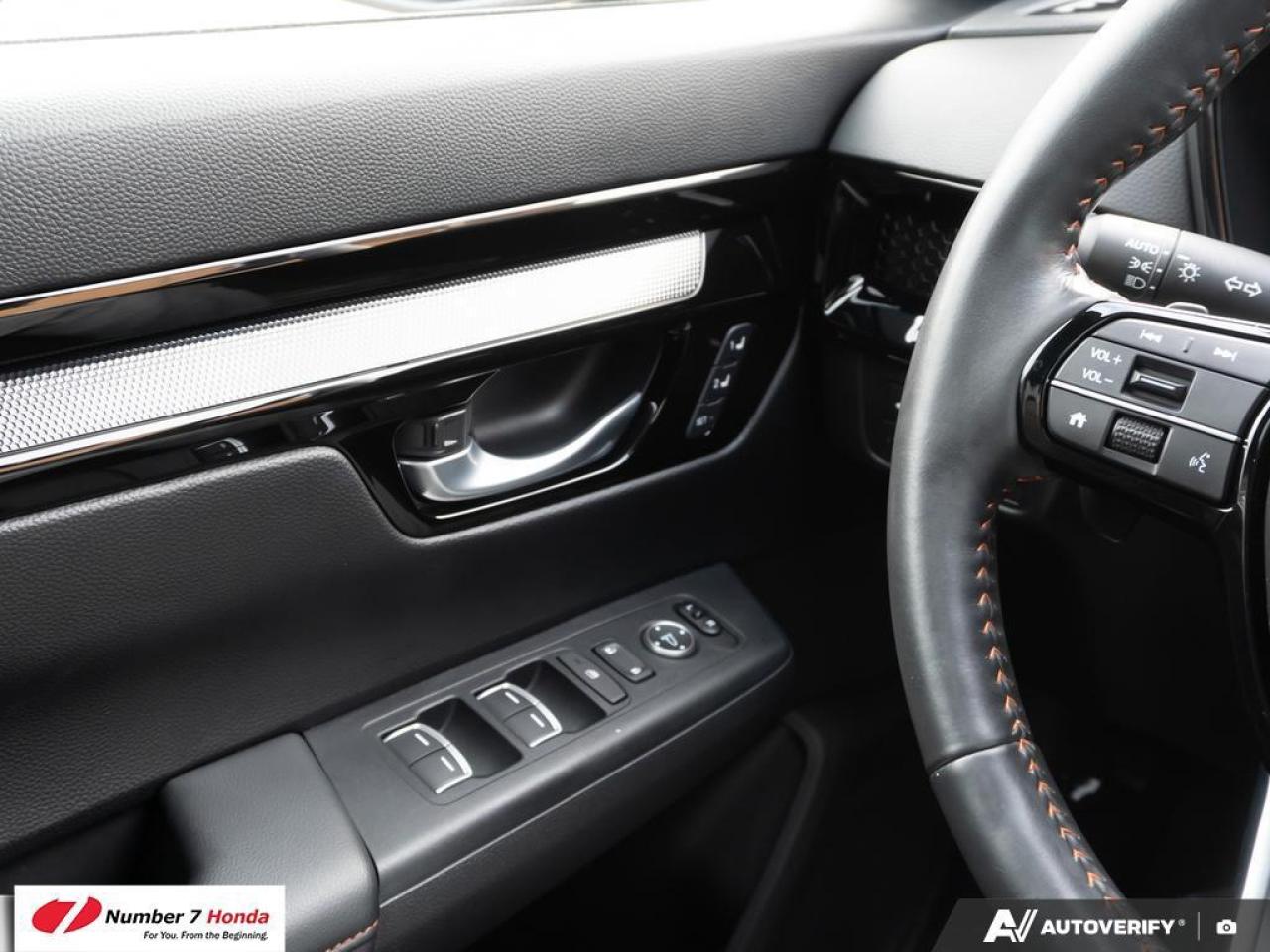 2024 Honda CR-V Hybrid Touring *EXTENDED FACTORY WARRANTY* Photo