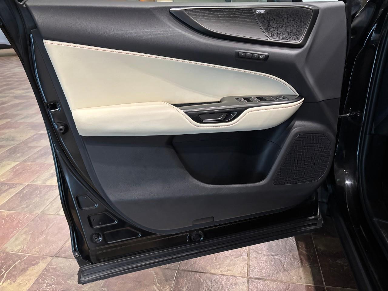 2024 Lexus NX 350h  Photo