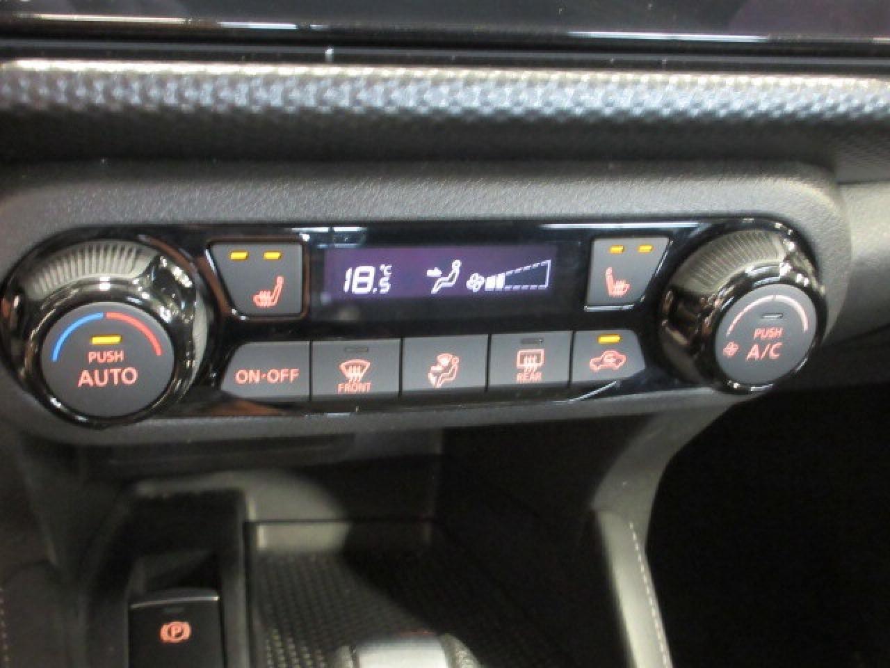 2024 Nissan Kicks SV, HTD. SEATS, APPLE/ANDROID, BT, CAMERA, 50K! Photo