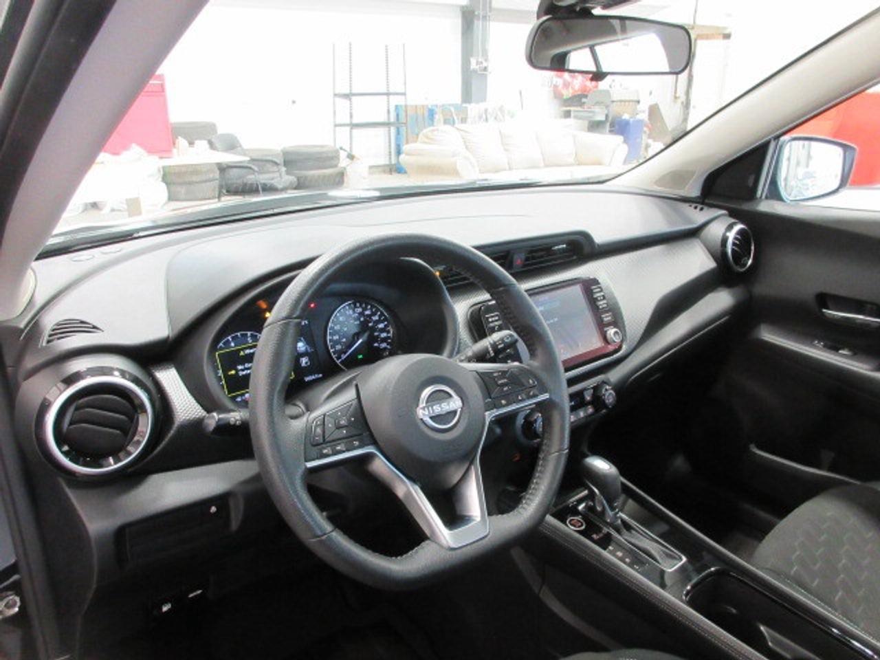 2024 Nissan Kicks SV, HTD. SEATS, APPLE/ANDROID, BT, CAMERA, 50K! Photo