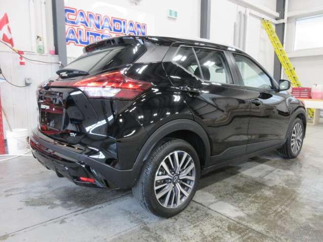2024 Nissan Kicks SV, HTD. SEATS, APPLE/ANDROID, BT, CAMERA, 50K! Photo