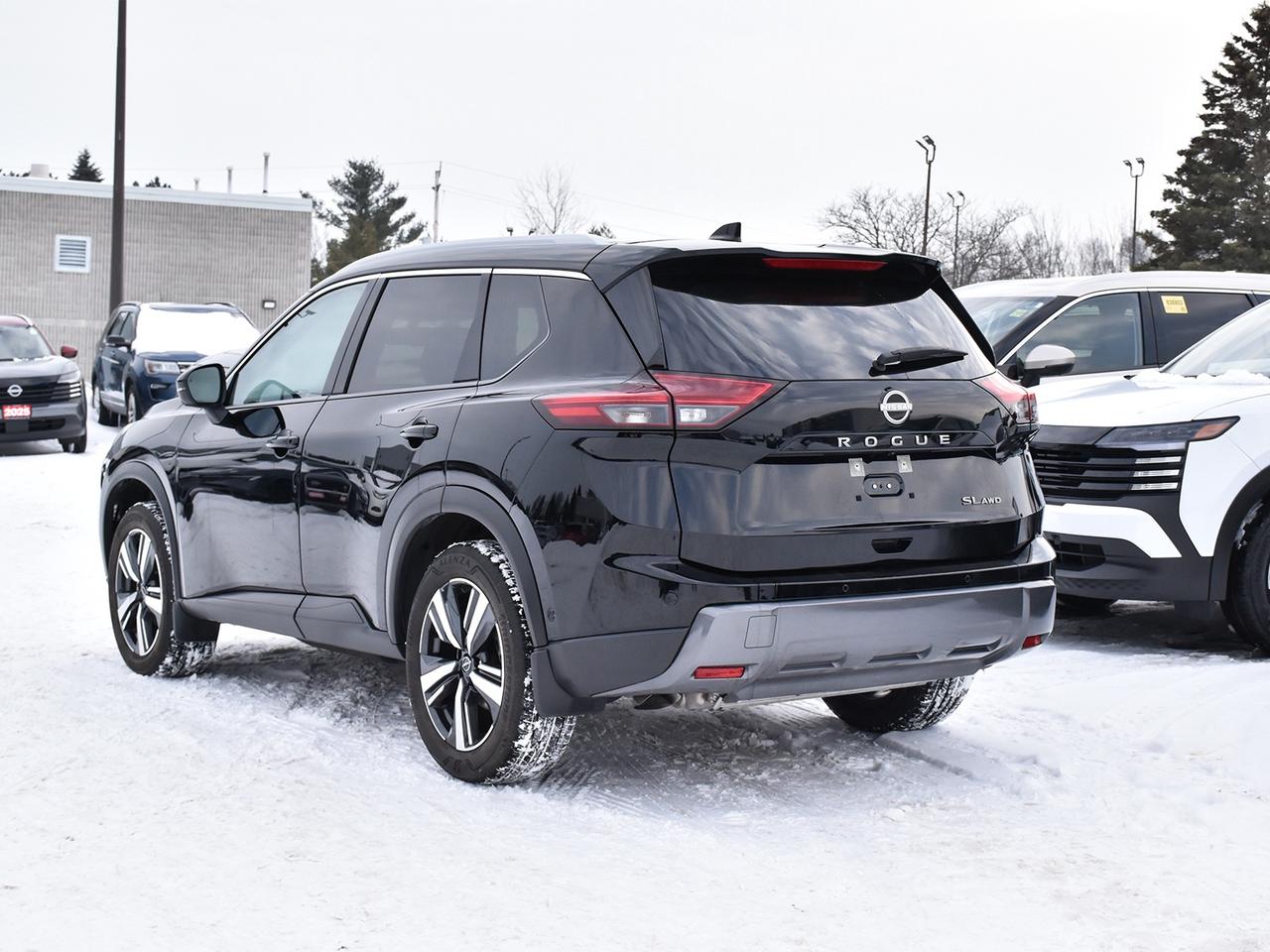 2025 Nissan Rogue SL  - Leather Seats -  Navigation Photo