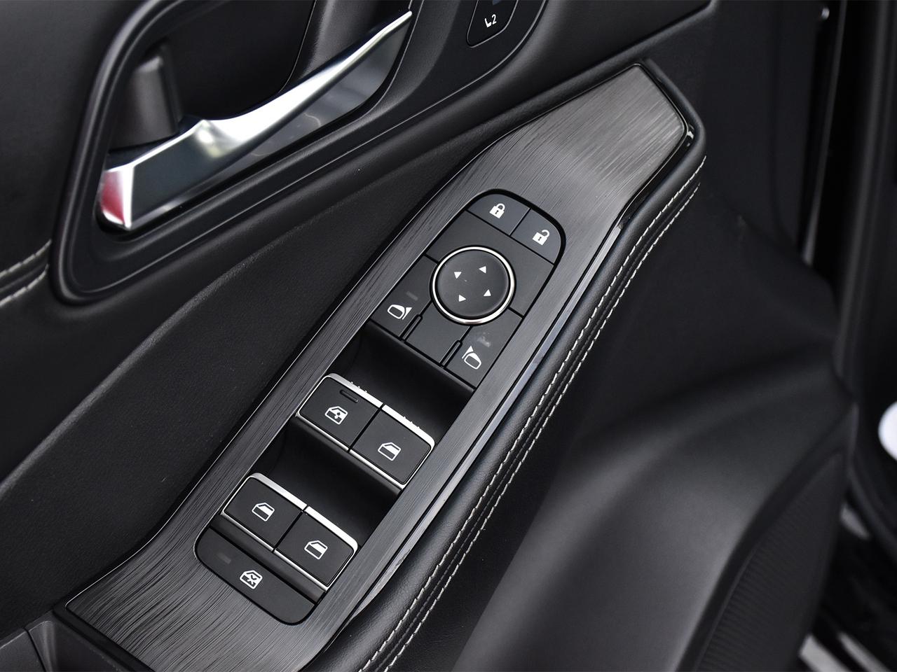 2025 Nissan Rogue SL  - Leather Seats -  Navigation Photo