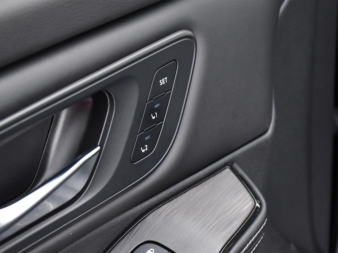 2025 Nissan Rogue SL  - Leather Seats -  Navigation Photo