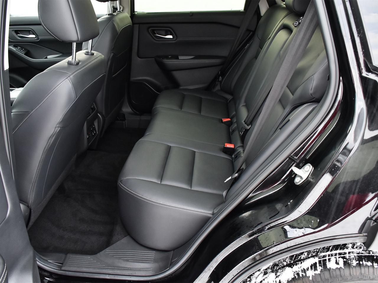 2025 Nissan Rogue SL  - Leather Seats -  Navigation Photo