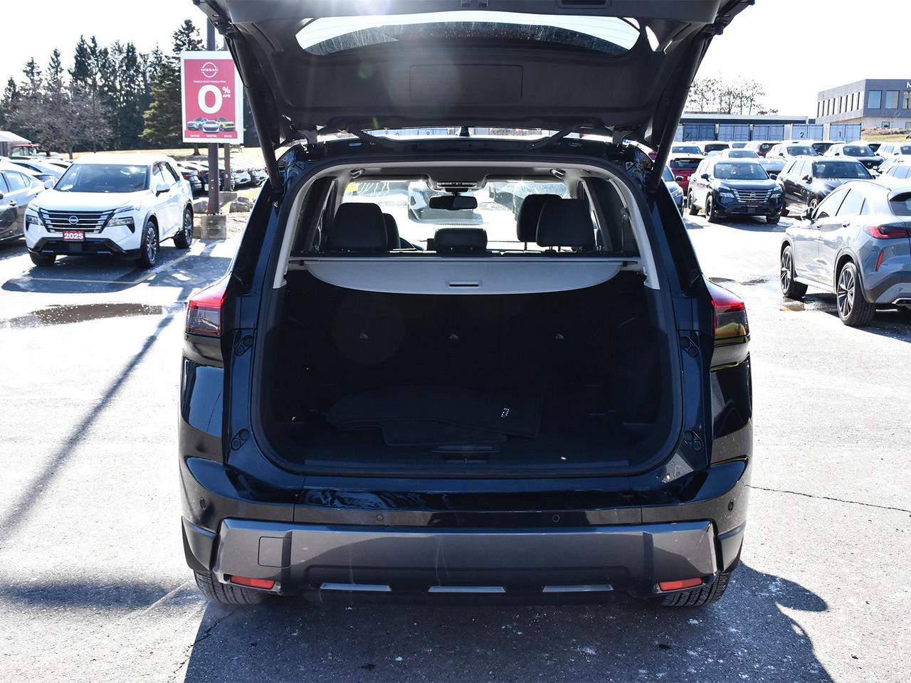2025 Nissan Rogue SL  - Leather Seats -  Navigation Photo