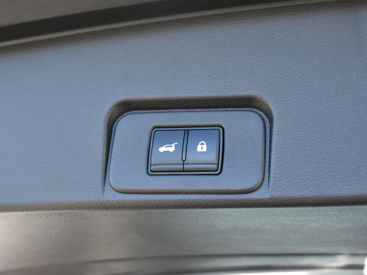 2025 Nissan Rogue SL  - Leather Seats -  Navigation Photo