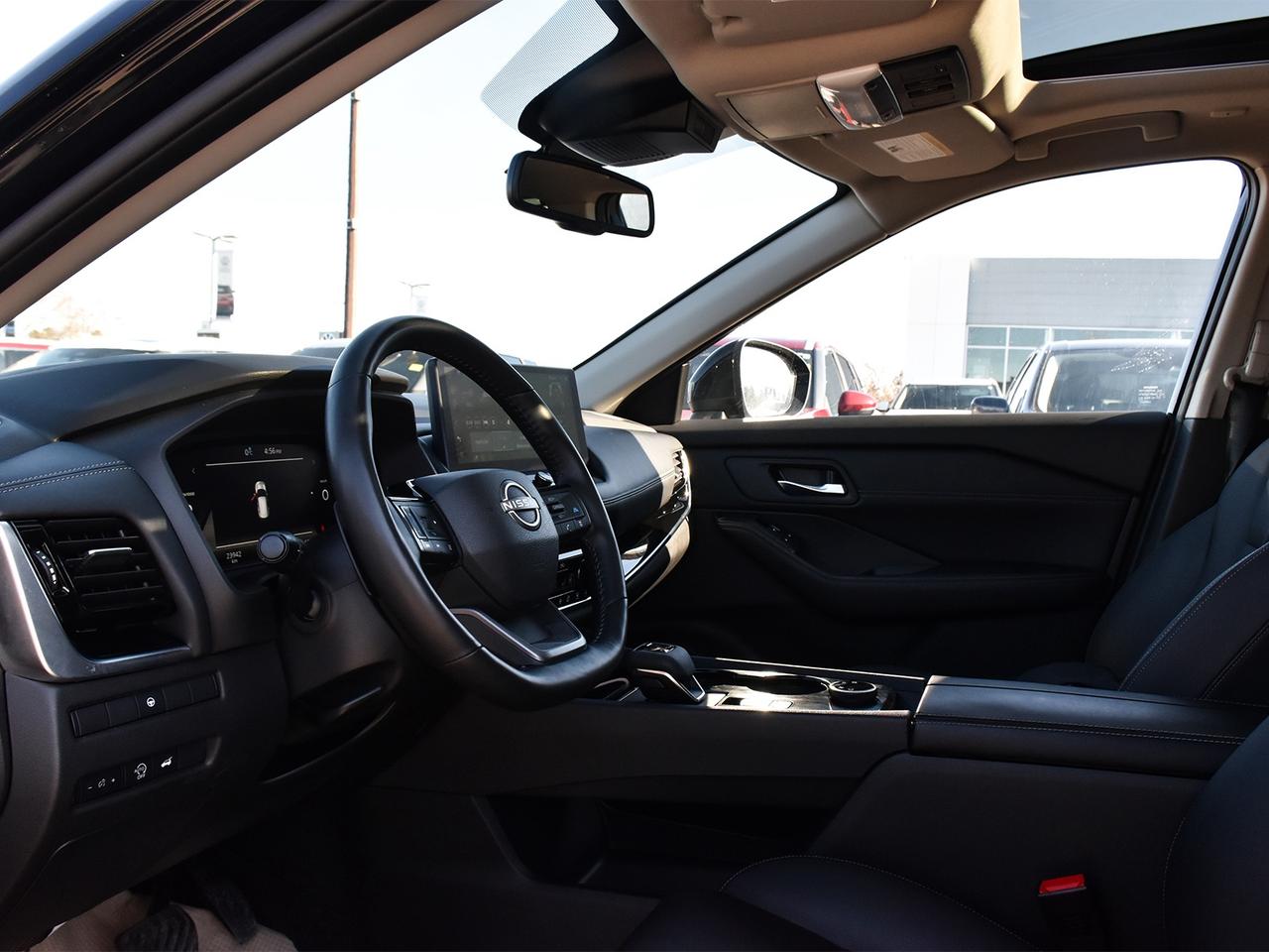 2025 Nissan Rogue SL  - Leather Seats -  Navigation Photo