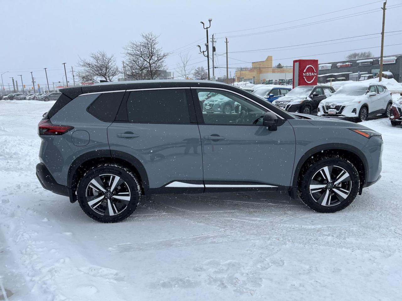 2023 Nissan Rogue SL AWD Photo