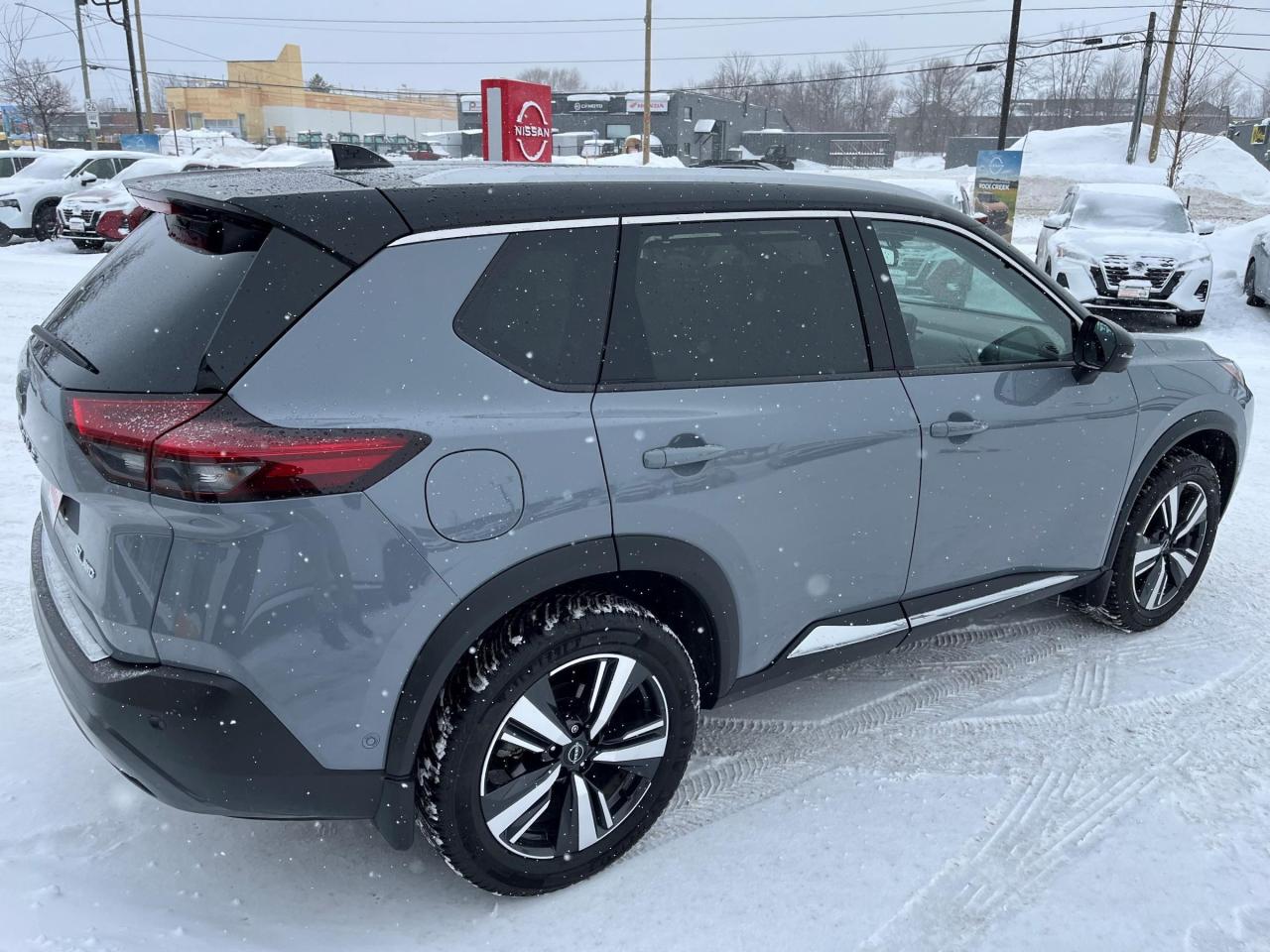 2023 Nissan Rogue SL AWD Photo