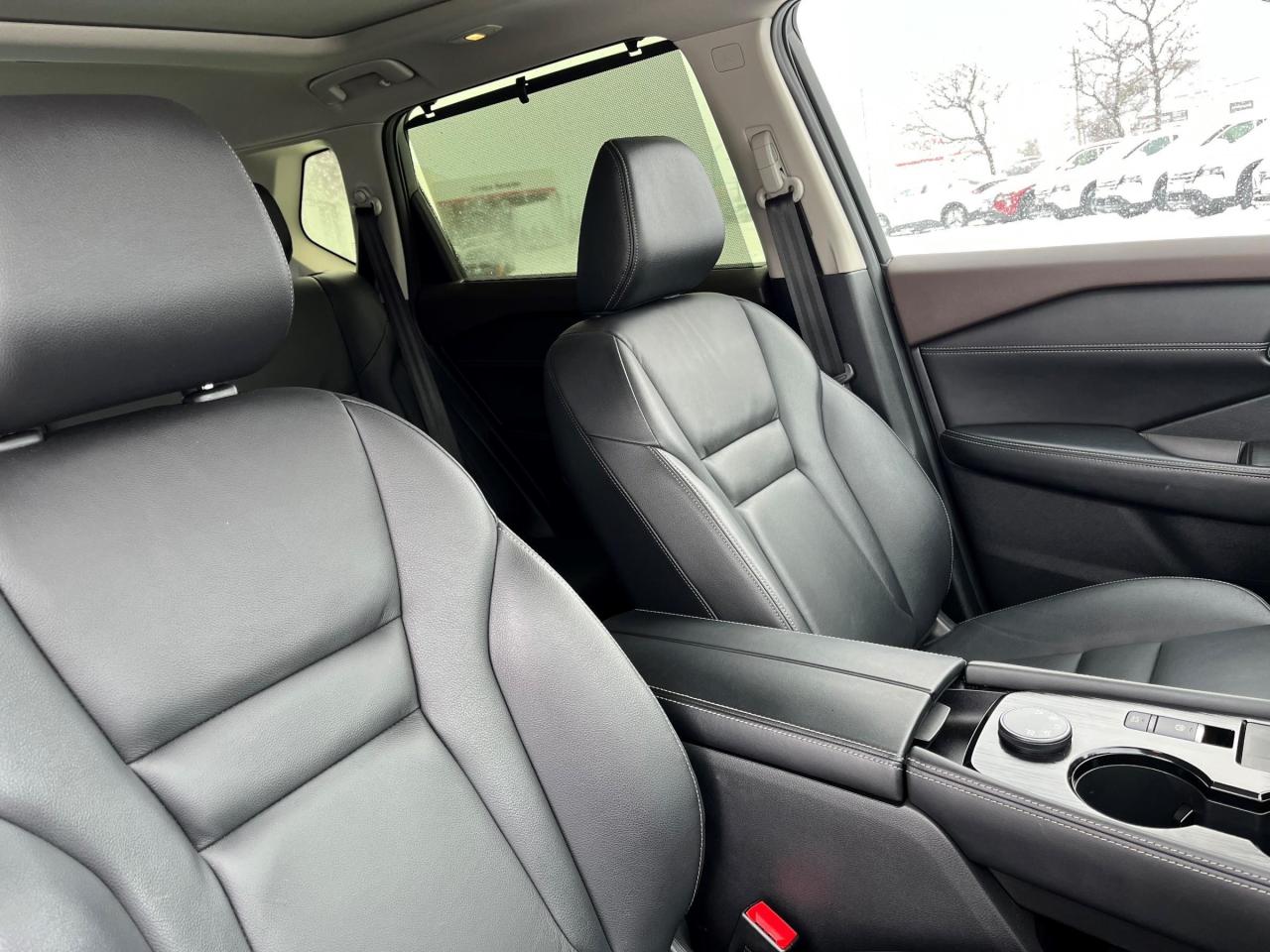 2023 Nissan Rogue SL AWD Photo