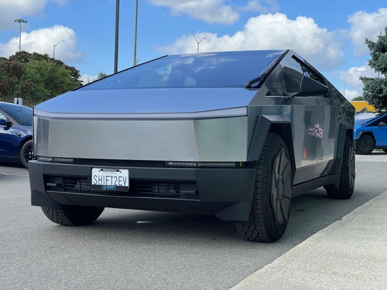 2024 Tesla Cybertruck Foundation AWD Photo