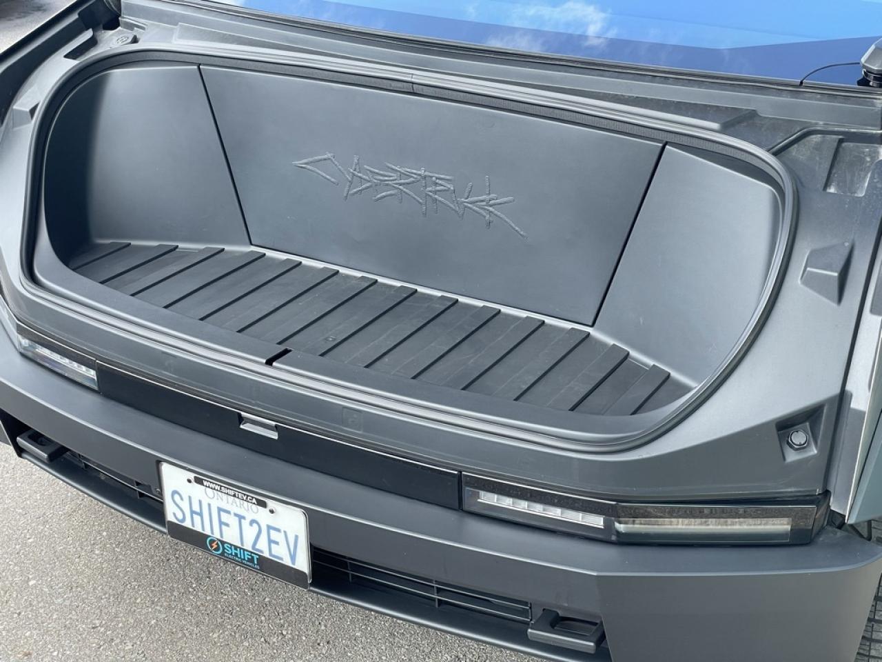 2024 Tesla Cybertruck Foundation AWD Photo