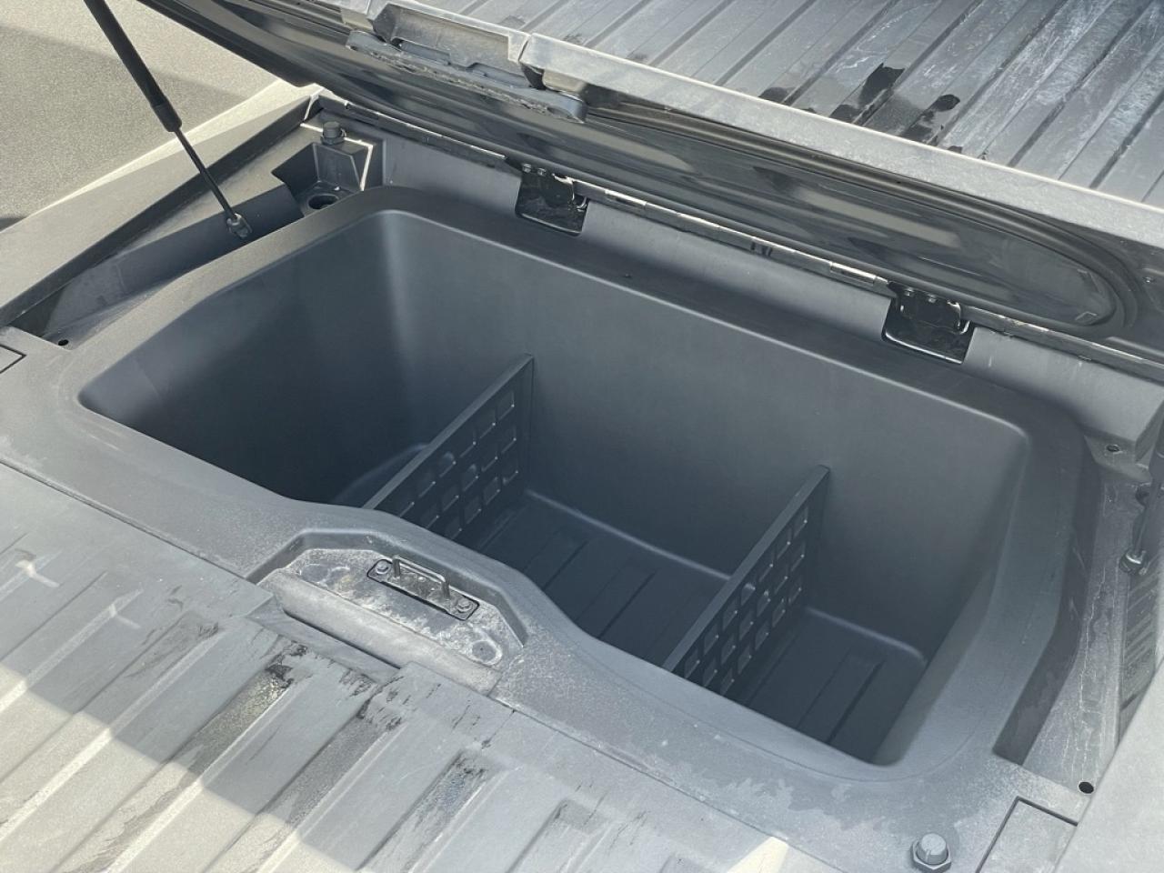 2024 Tesla Cybertruck Foundation AWD Photo