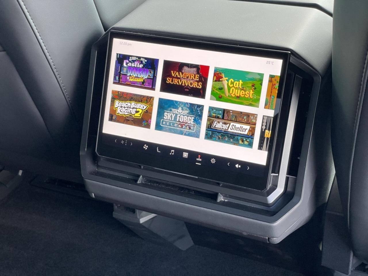 2024 Tesla Cybertruck Foundation AWD Photo