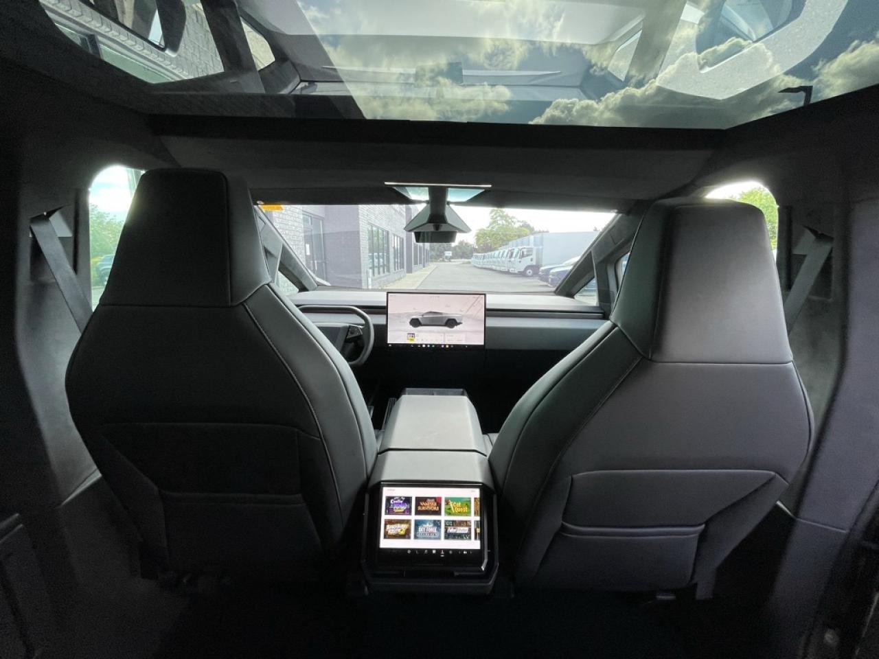 2024 Tesla Cybertruck Foundation AWD Photo