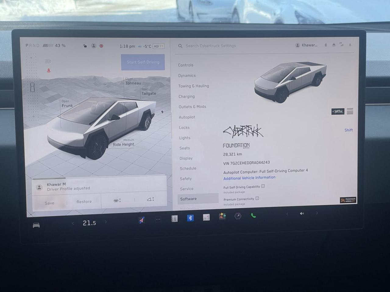 2024 Tesla Cybertruck Foundation AWD Photo