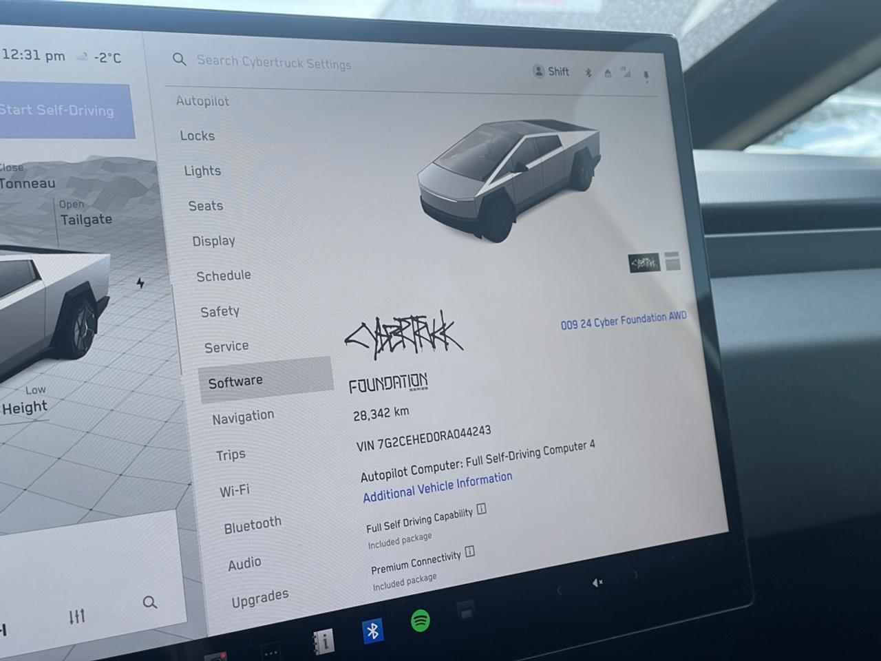 2024 Tesla Cybertruck Foundation AWD Photo