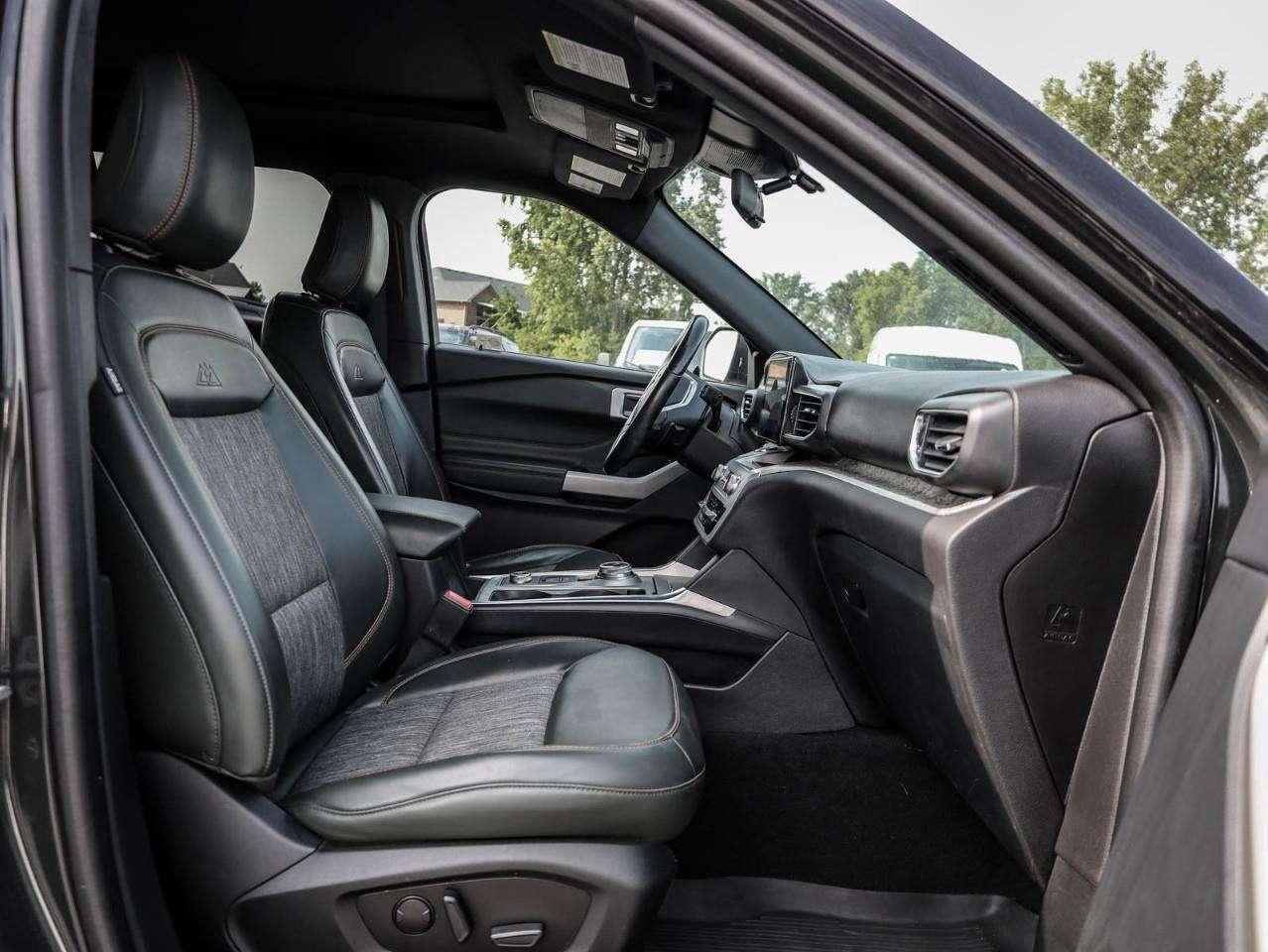 2022 Ford Explorer Timberline ONE OWNER, CLEAN CARFAX! Photo