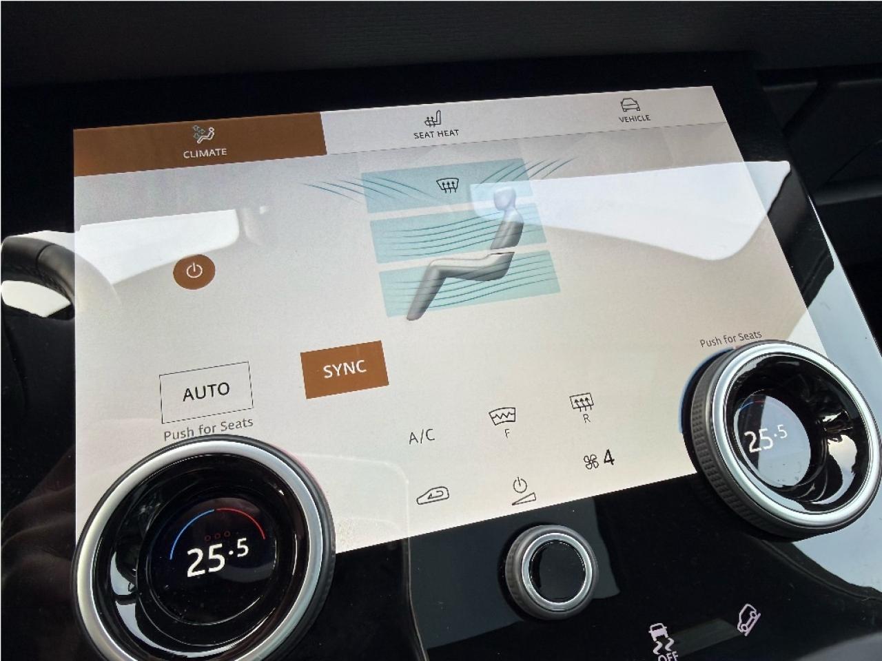 2023 Land Rover Range Rover Evoque P250 S Loaded Only 24,252km! Warranty Certified Photo