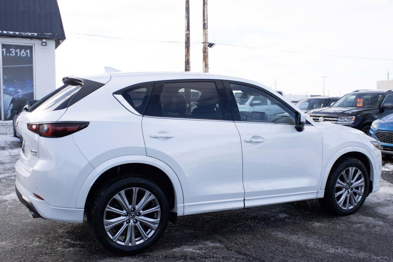 2023 Mazda CX-5 SIGNATURE   ONE OWNER Photo