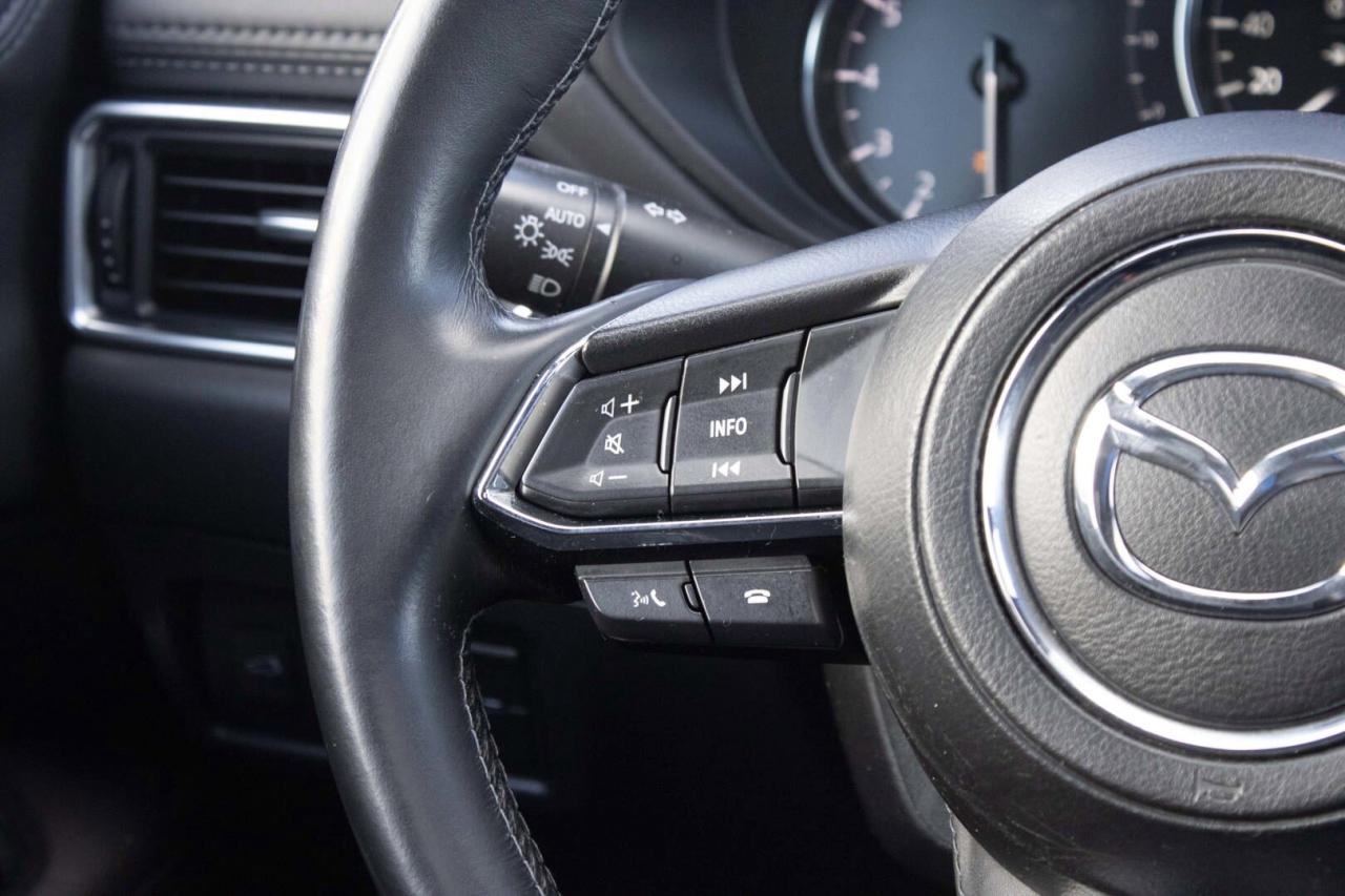 2023 Mazda CX-5 SIGNATURE   ONE OWNER Photo