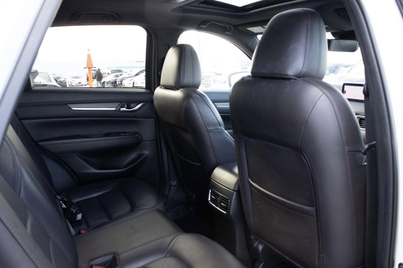 2023 Mazda CX-5 SIGNATURE   ONE OWNER Photo
