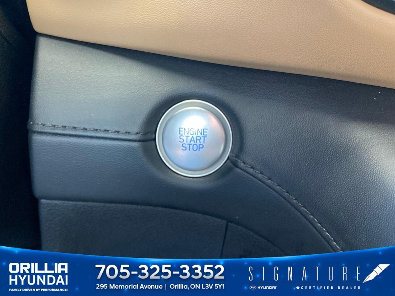 2022 Hyundai Santa Fe ULTIMATE CALLIGRAPHY AWD Photo