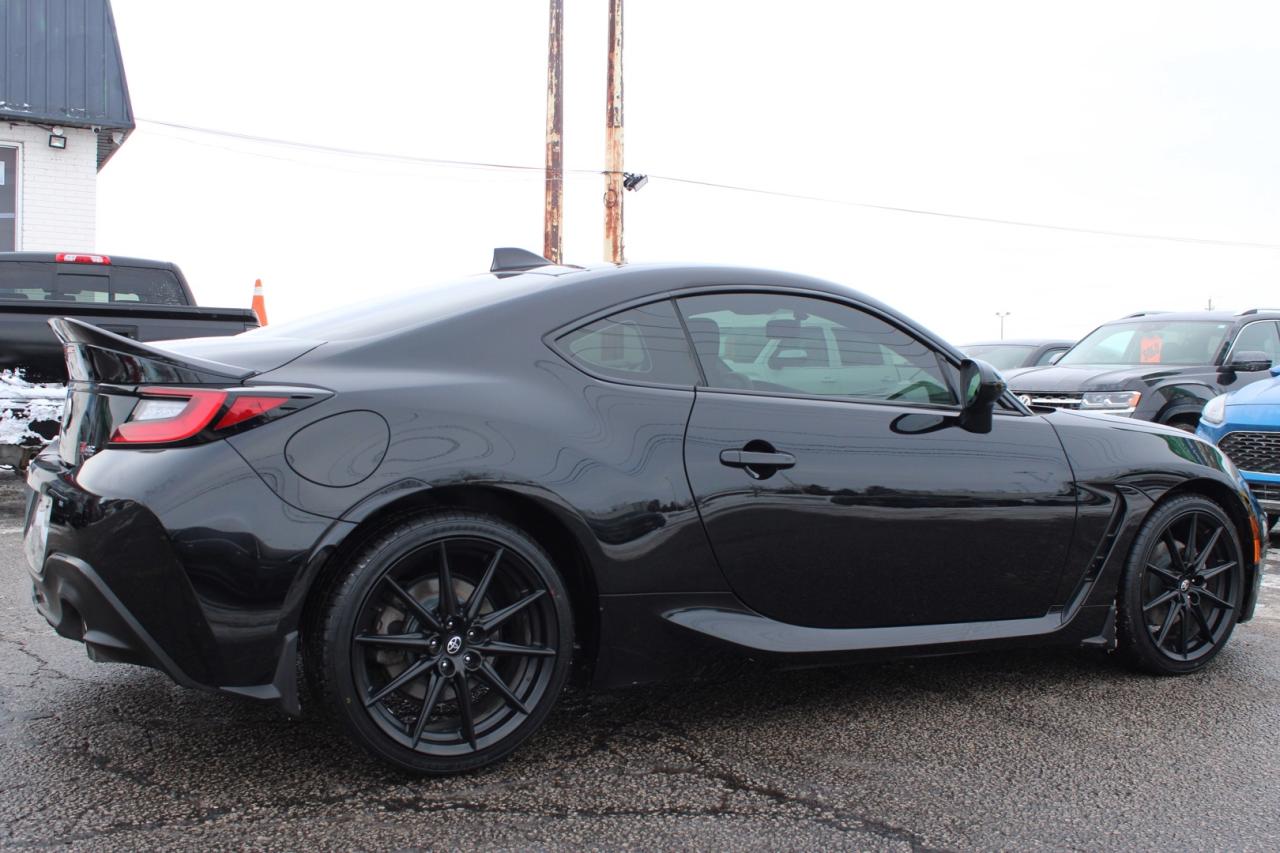 2022 Toyota GR86 Premium 6 Speed   No Accident   One Owner   Clean Photo