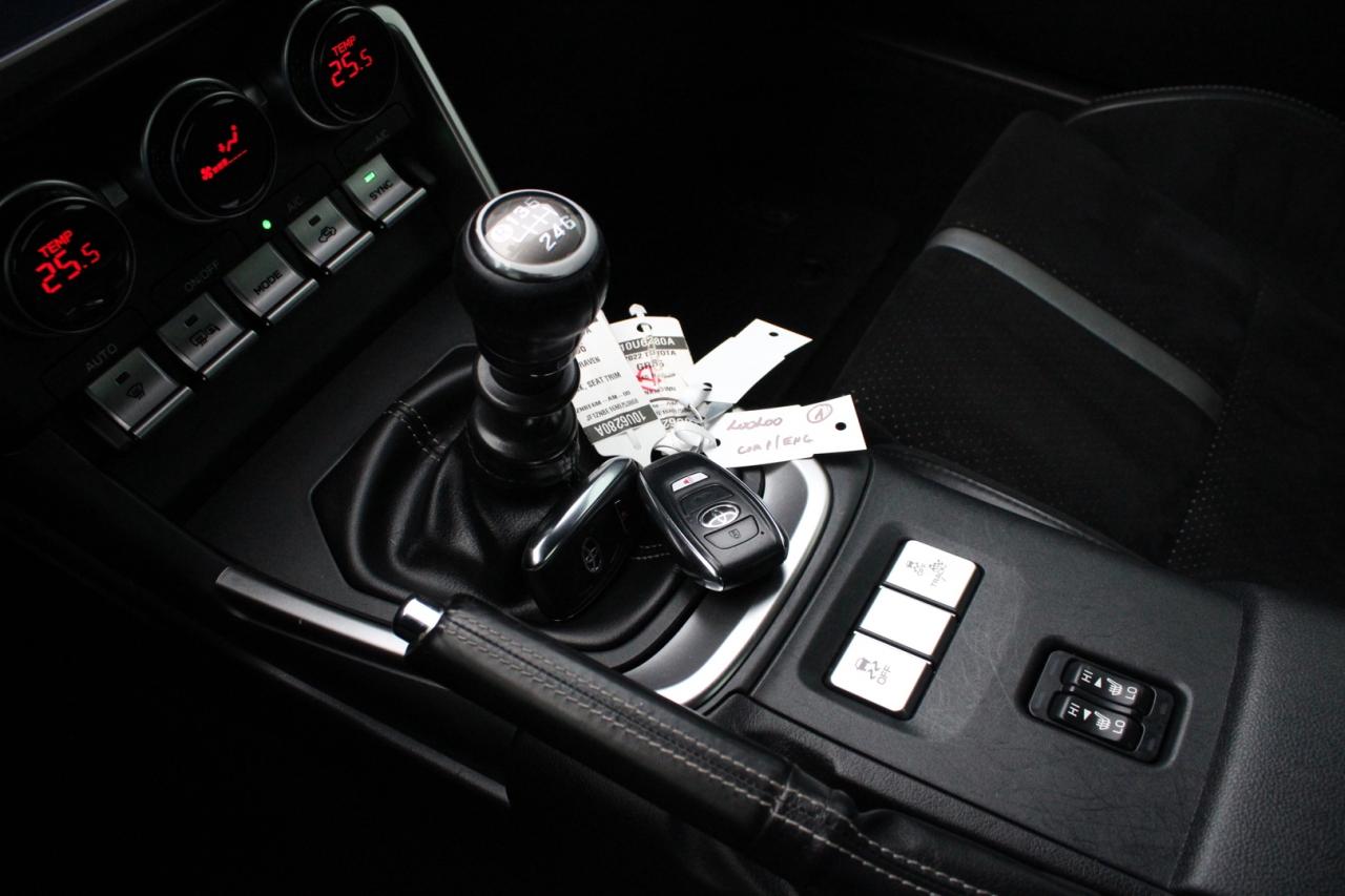 2022 Toyota GR86 Premium 6 Speed   No Accident   One Owner   Clean Photo