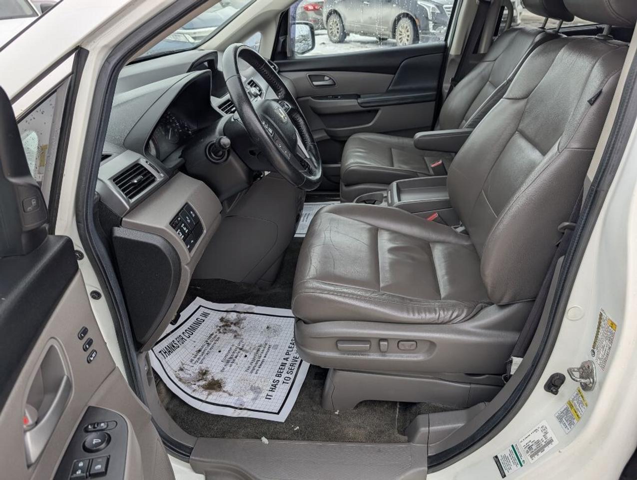 2013 Honda Odyssey Touring   NAV   LEATHER   SUNROOF   CAMERA Photo