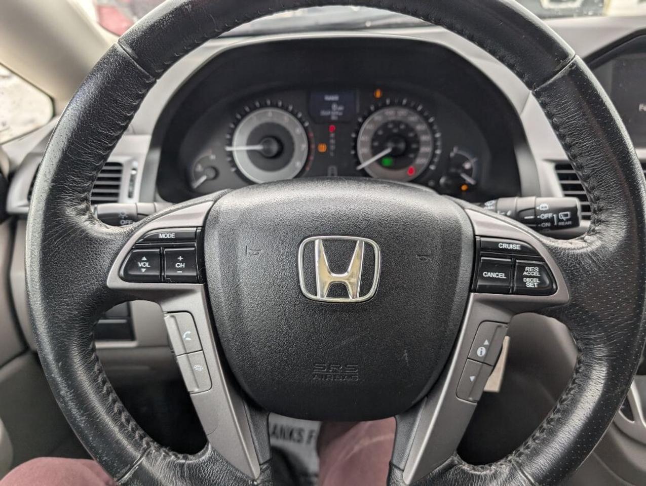 2013 Honda Odyssey Touring   NAV   LEATHER   SUNROOF   CAMERA Photo