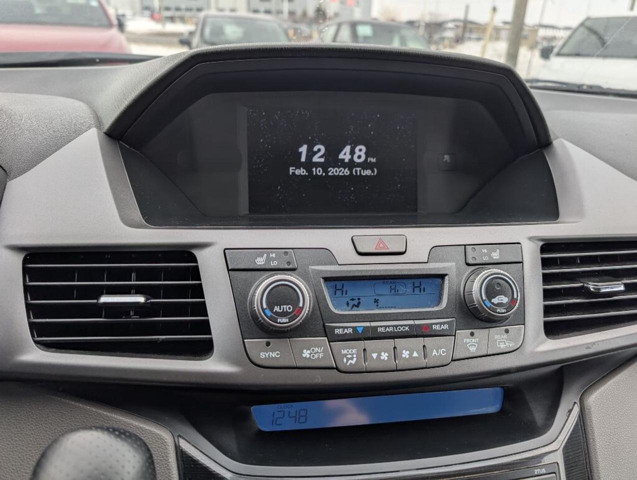 2013 Honda Odyssey Touring   NAV   LEATHER   SUNROOF   CAMERA Photo