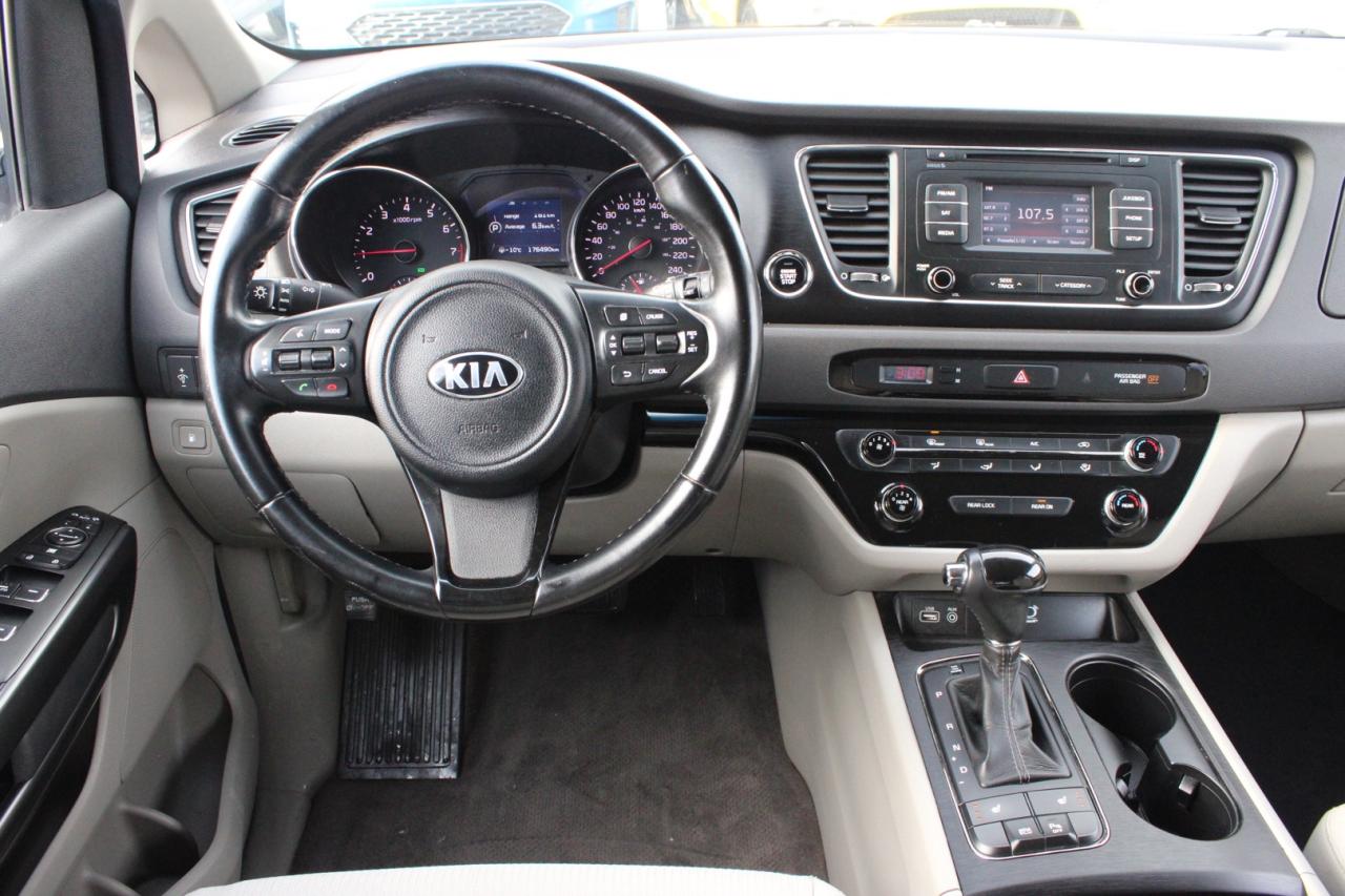 2016 Kia Sedona LX   No Accident   Safety Certified   8 Passenger Photo